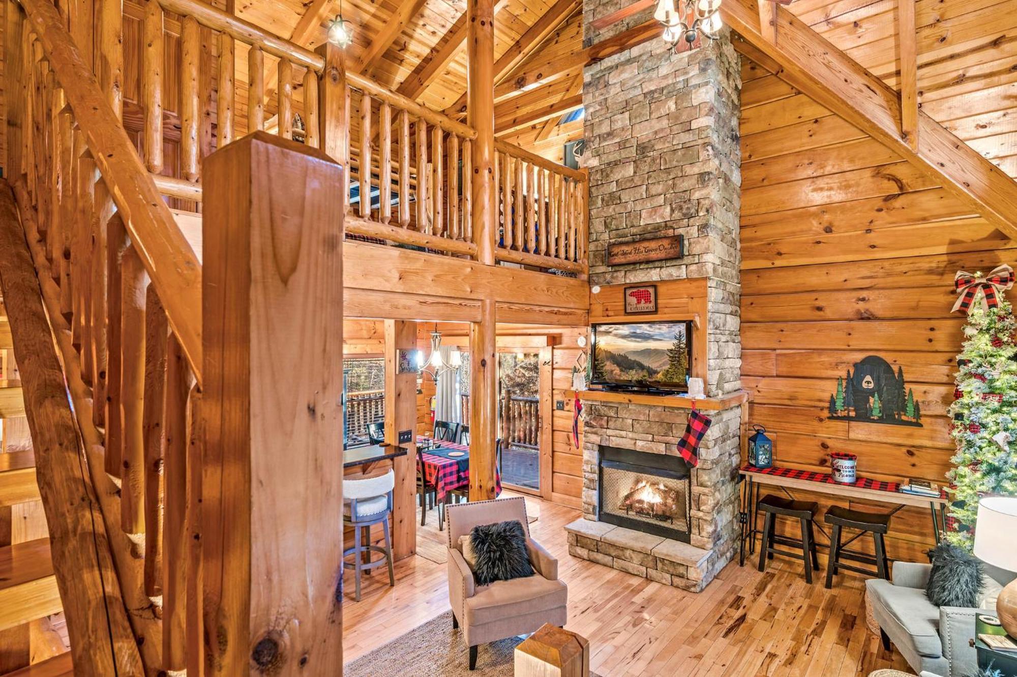 Mountain Laurel Holiday Home Gatlinburg Exterior foto