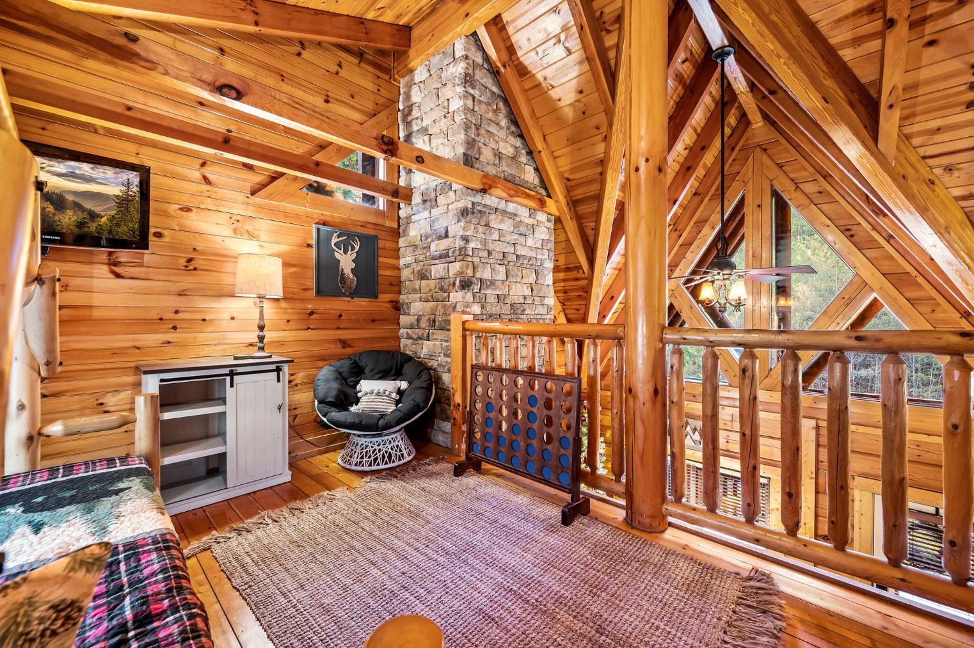 Mountain Laurel Holiday Home Gatlinburg Exterior foto