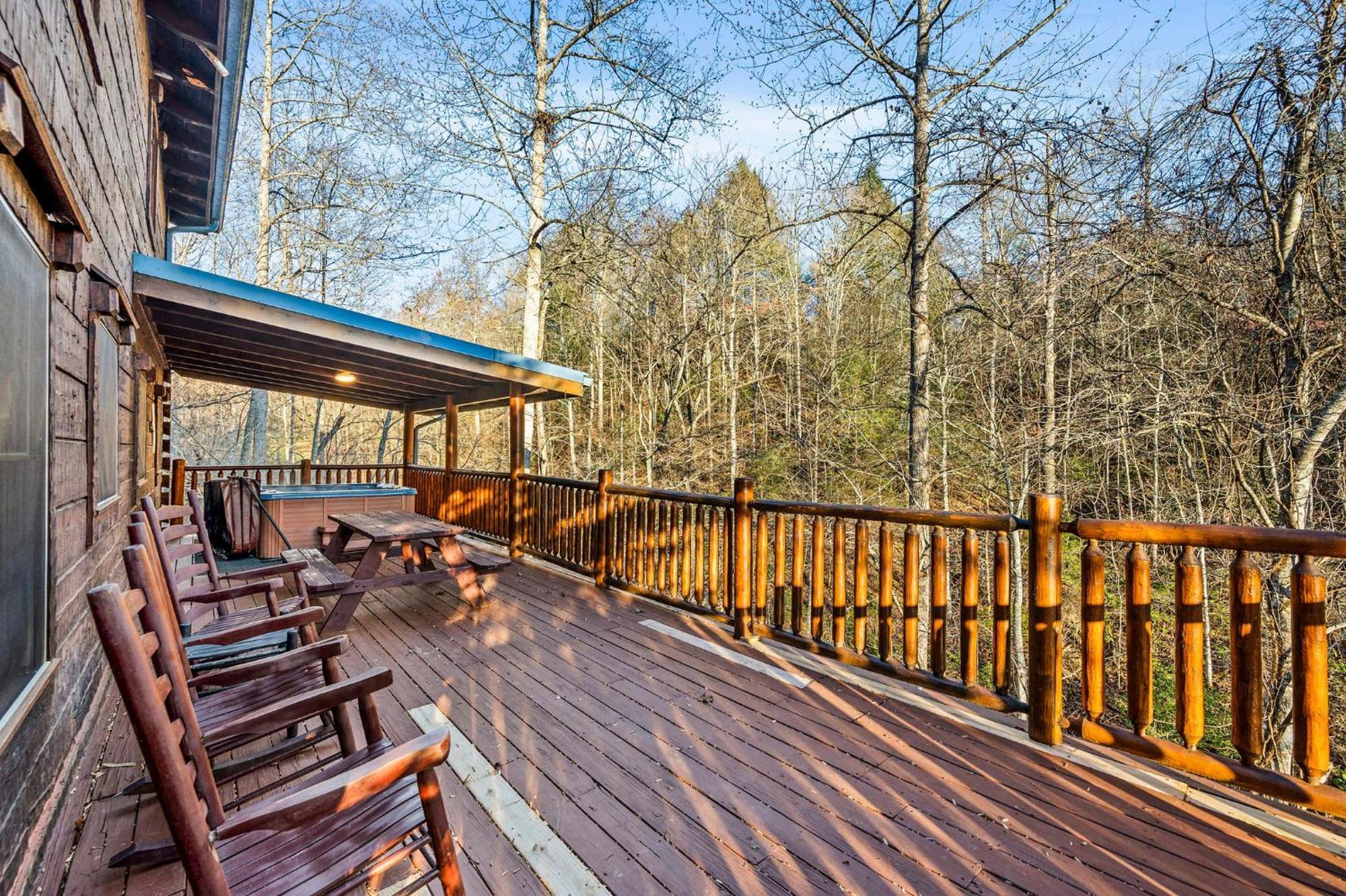 Mountain Laurel Holiday Home Gatlinburg Exterior foto